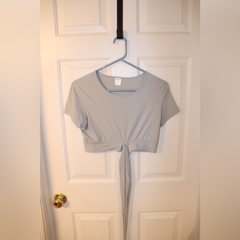Alphalete Ultrasoft crop Tie shirt